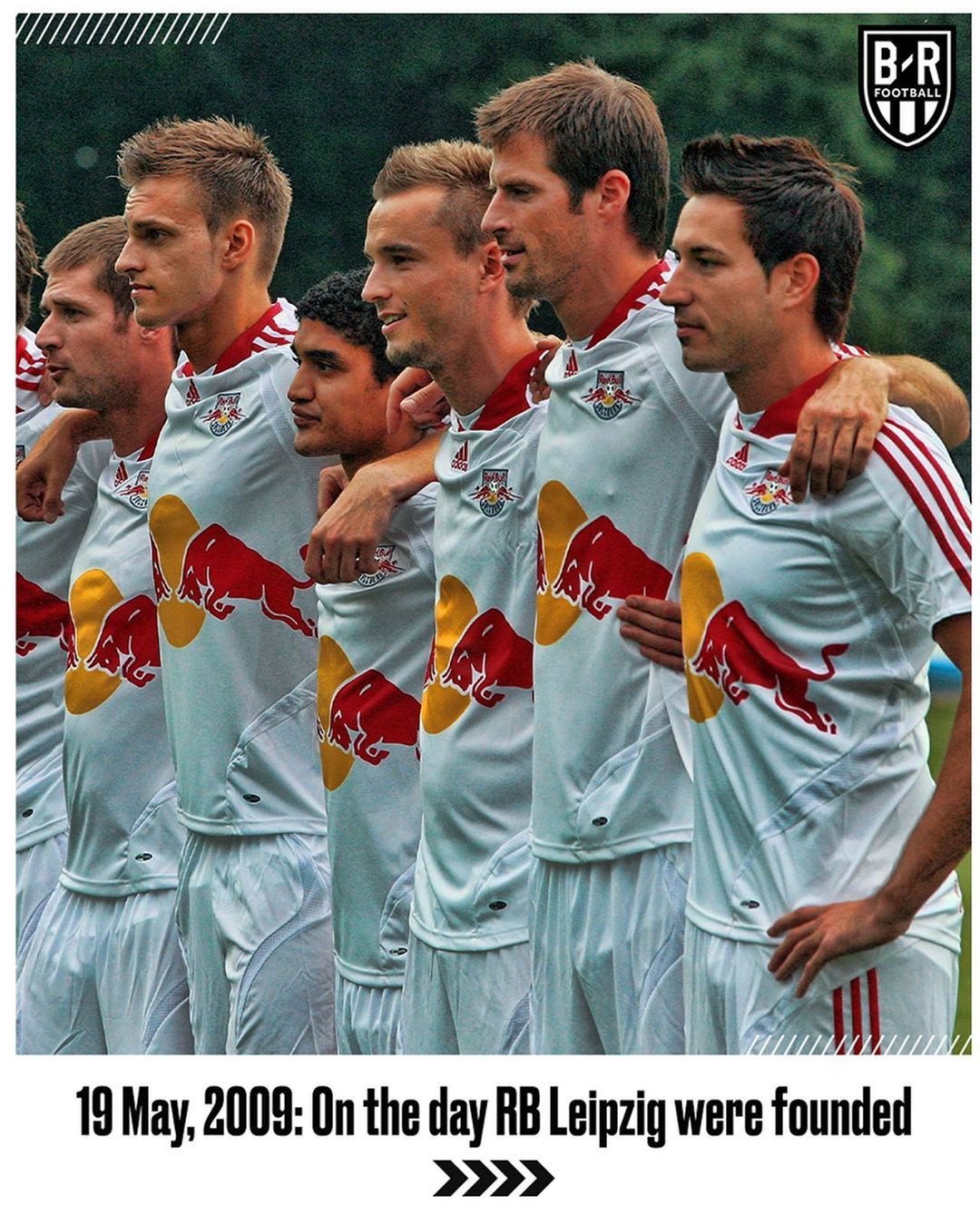 英格兰横扫莱比锡红牛,加维惊艳世界 英格兰横扫莱比锡红牛,加维惊艳世界