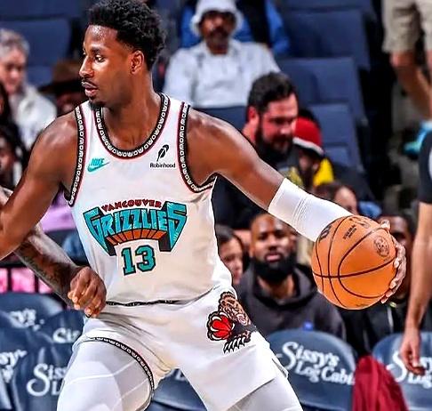 勇士赢下灰熊，跻身西部前四