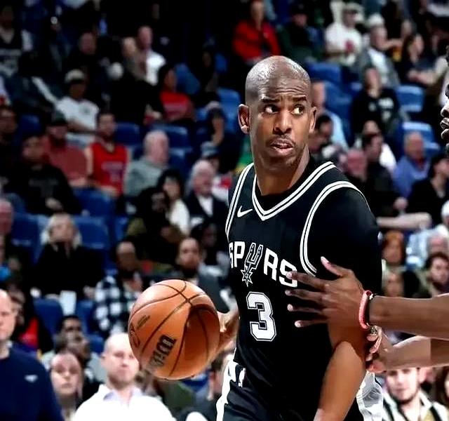 火箭负于马刺，遭遇三连败