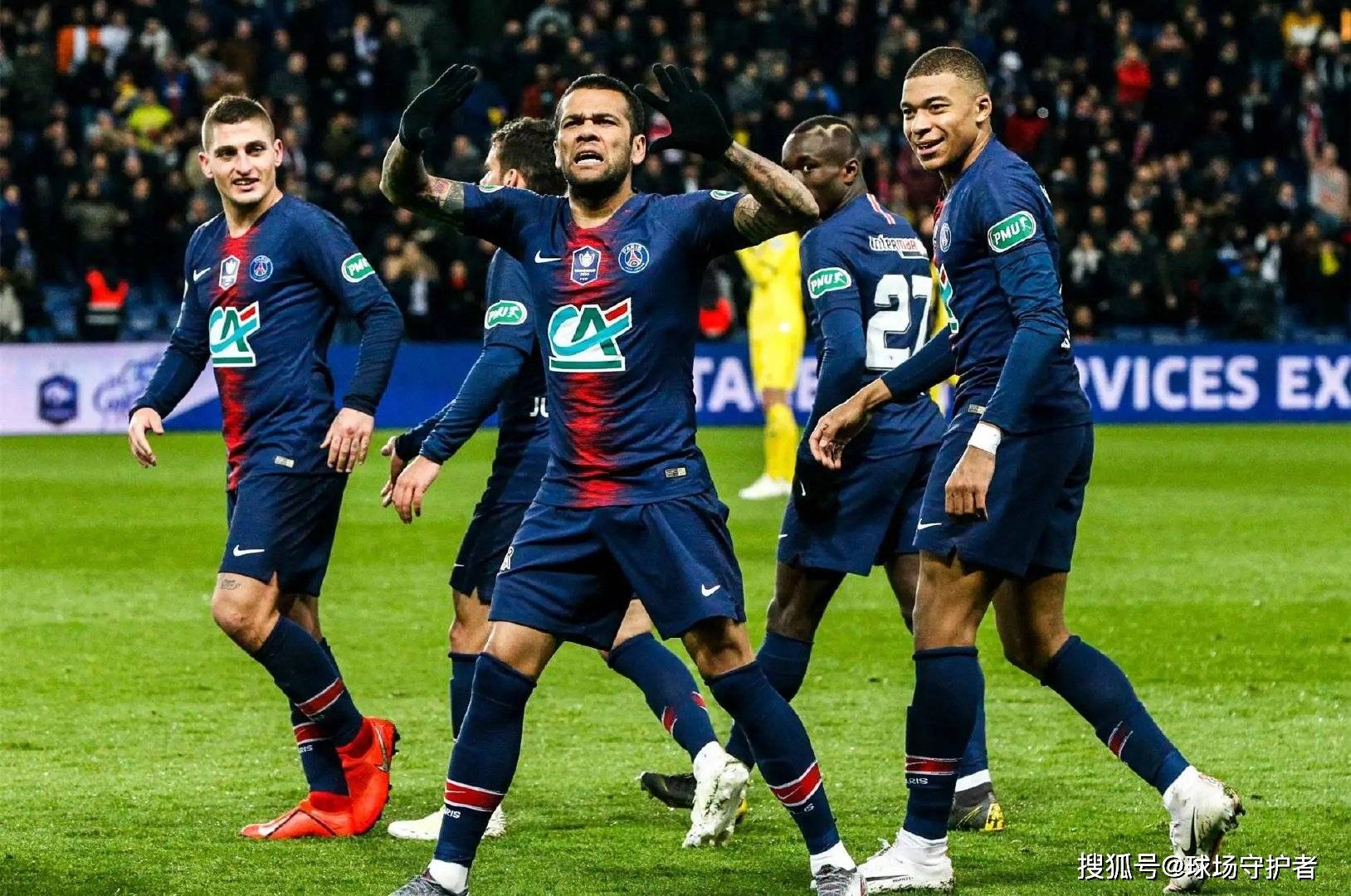 法甲：巴黎圣日耳曼击败摩纳哥，豪取5连胜