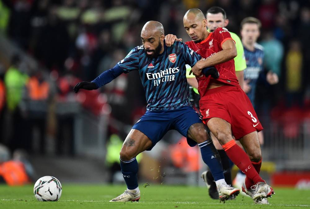 皇家社会迎战奥萨苏纳,战术对抗 皇家社会迎战奥萨苏纳,战术对抗